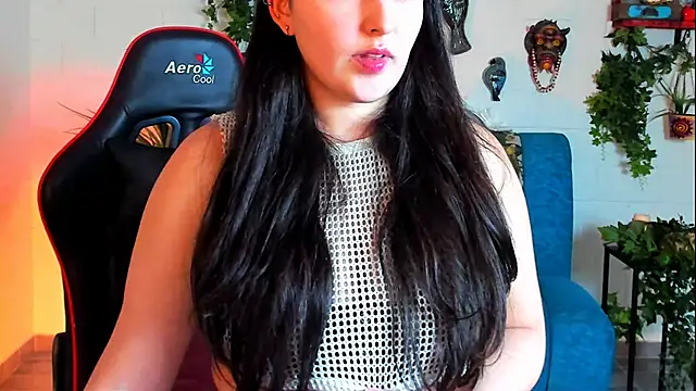 Snapshot of CeceliaJohnson chatting on February 19, 2025, 11:17 am CeceliaJohnson online show from February 19, 2025, 11:17 am