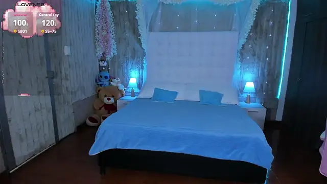 floryn susana online show from March 19, 2026, 9:37 pm