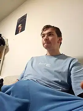 BigJuicy18cm online show from February 19, 2025, 9:36 pm