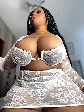 Snapshot of Hyra_Ari chatting on January 18, 2026, 2:42 pm Hyra Ari online show from January 18, 2026, 2:42 pm