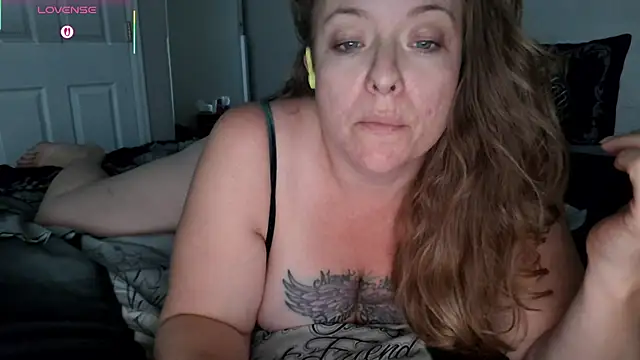 julimonroe online show from October 29, 2025, 3:16 am