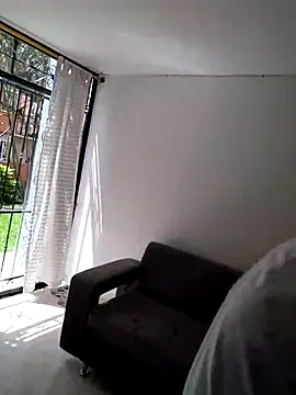 escalofrianti online show from September 25, 2025, 3:40 pm