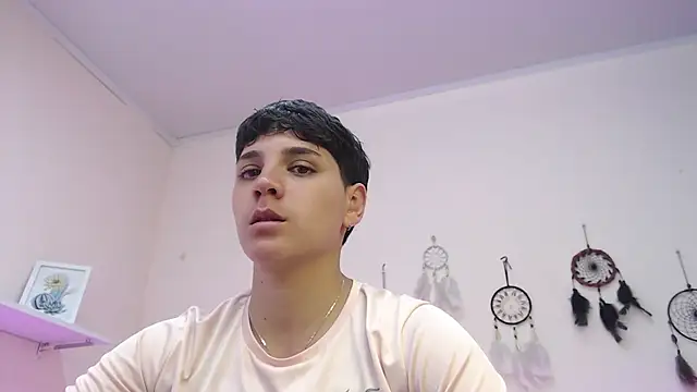 Snapshot of bad_giirl_ chatting on March 21, 2025, 3:13 pm bad giirl online show from March 21, 2025, 3:13 pm