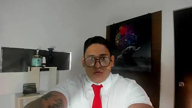 Snapshot of Colton_Massif chatting on January 23, 2025, 12:41 pm Colton Massif online show from January 23, 2025, 12:41 pm