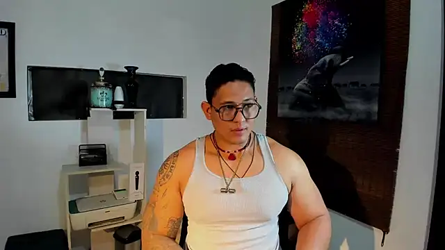 Snapshot of Colton_Massif chatting on January 22, 2025, 8:18 am Colton Massif online show from January 22, 2025, 8:18 am