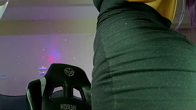 isa hotwifee online show from October 18, 2025, 5:48 pm