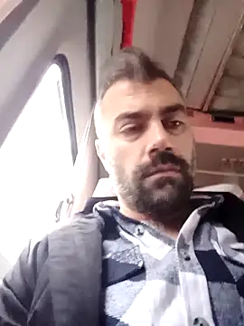 kevgir08 online show from October 9, 2025, 1:22 pm