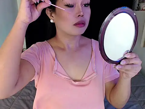 Snapshot of Angelic_Fuckerxxx chatting on January 6, 2026, 8:18 am Angelic Fuckerxxx online show from January 6, 2026, 8:18 am