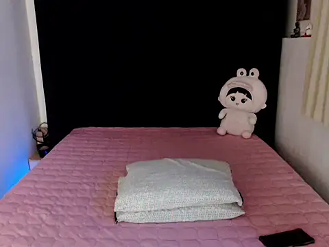 Snapshot of Angelic_Fuckerxxx chatting on November 27, 2025, 2:45 am Angelic Fuckerxxx online show from November 27, 2025, 2:45 am