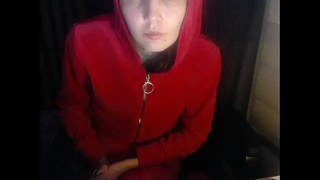 Snapshot of Laco-cO chatting on December 7, 2024, 8:11 pm Laco-cO online show from December 7, 2024, 8:11 pm