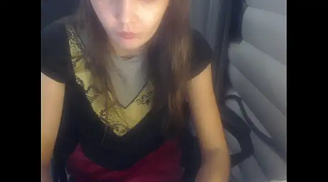 Snapshot of Laco-cO chatting on December 5, 2024, 7:11 pm Laco-cO online show from December 5, 2024, 7:11 pm