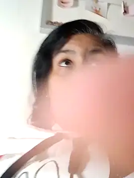 Snapshot of Molly_newman6 chatting on March 19, 2025, 7:27 pm Molly newman6 online show from March 19, 2025, 7:27 pm