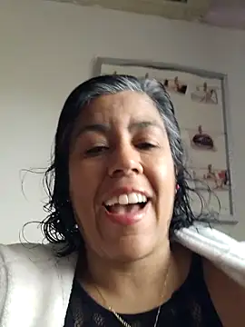 Snapshot of Molly_newman6 chatting on February 20, 2026, 8:38 am Molly newman6 online show from February 20, 2026, 8:38 am