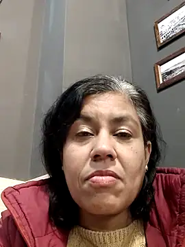 Snapshot of Molly_newman6 chatting on December 15, 2025, 1:06 pm Molly newman6 online show from December 15, 2025, 1:06 pm