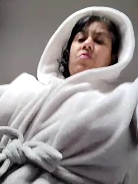 Snapshot of Molly_newman6 chatting on March 22, 2025, 3:09 pm Molly newman6 online show from March 22, 2025, 3:09 pm