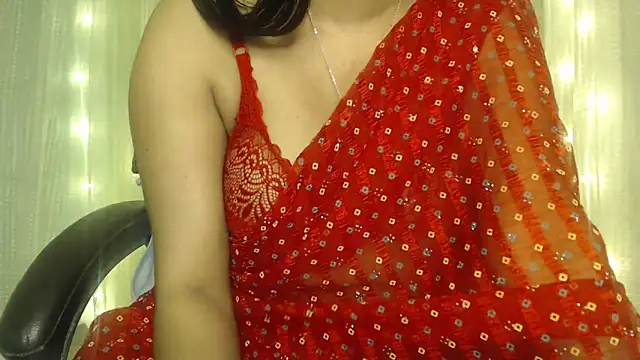 Snapshot of swt_shadow chatting on January 6, 2025, 4:44 pm swt shadow online show from January 6, 2025, 4:44 pm