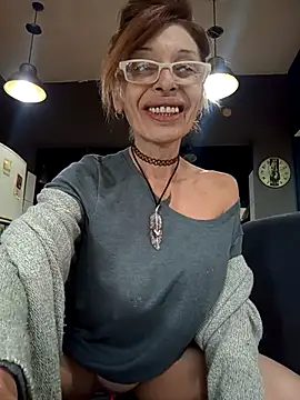 FrozenWaffle online show from May 9, 2026, 3:15 pm