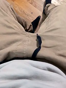 MrandMrsHaze online show from November 23, 2025, 7:57 pm