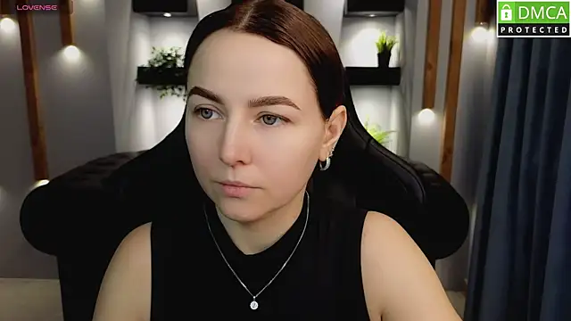 Snapshot of Mira_Mermayd chatting on February 2, 2025, 1:02 am Mira Mermayd online show from February 2, 2025, 1:02 am