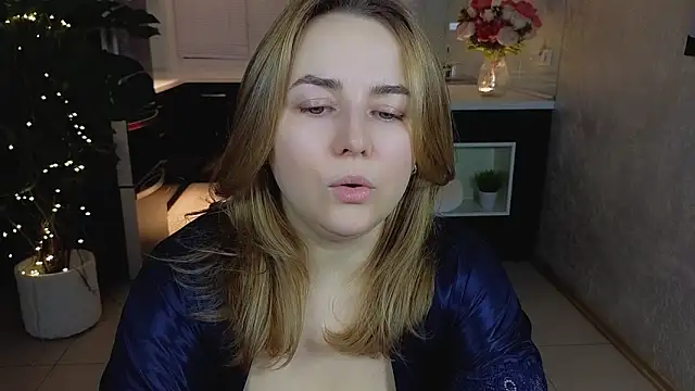 Mira Mermayd online show from February 18, 2026, 1:14 am