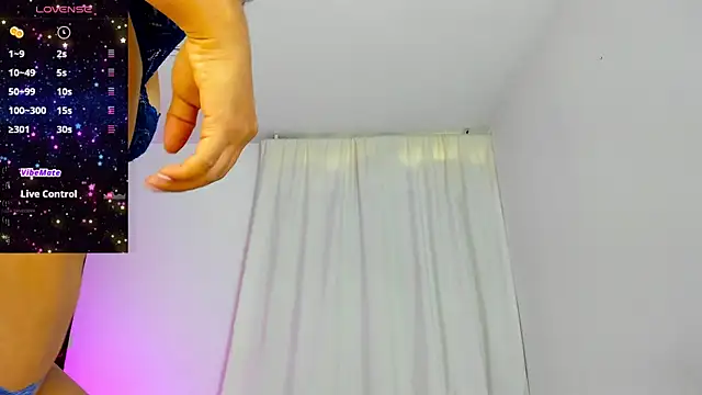 Snapshot of VioletaSotter chatting on November 10, 2025, 12:21 pm VioletaSotter online show from November 10, 2025, 12:21 pm