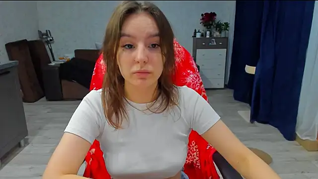 c arina x online show from January 25, 2025, 9:04 pm