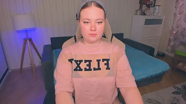 Jessica Rubatte online show from January 21, 2025, 12:29 pm