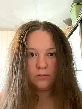 Jessica Rubatte online show from October 13, 2025, 6:48 am