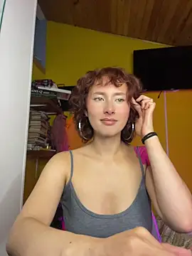 bellaa-w online show from July 30, 2026, 12:43 am