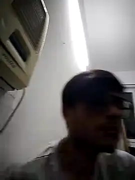 Snapshot of alex78265 chatting on February 24, 2026, 6:31 pm alex78265 online show from February 24, 2026, 6:31 pm