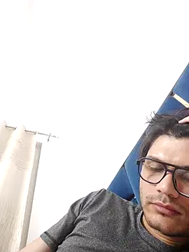 alex78265 online show from September 11, 2025, 4:51 pm