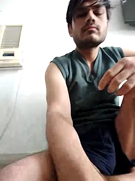 Snapshot of alex78265 chatting on February 1, 2026, 3:16 am alex78265 online show from February 1, 2026, 3:16 am