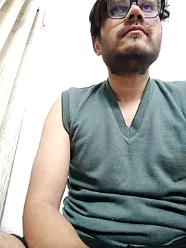 Snapshot of alex78265 chatting on February 8, 2026, 1:20 pm alex78265 online show from February 8, 2026, 1:20 pm