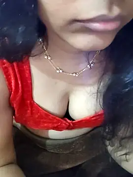 Snapshot of Diya_143 chatting on January 18, 2026, 7:50 pm Diya 143 online show from January 18, 2026, 7:50 pm