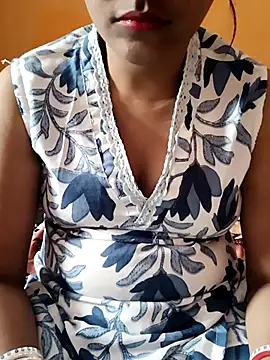 Snapshot of Diya_143 chatting on September 9, 2025, 5:17 am Diya 143 online show from September 9, 2025, 5:17 am