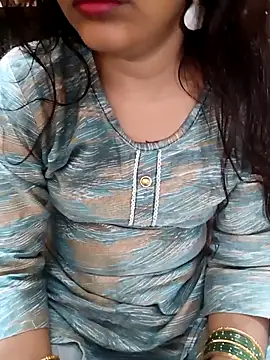 Snapshot of Diya_143 chatting on November 24, 2025, 7:52 am Diya 143 online show from November 24, 2025, 7:52 am