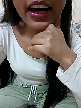 Snapshot of Nupur_69 chatting on December 27, 2024, 9:11 pm Nupur 69 online show from December 27, 2024, 9:11 pm