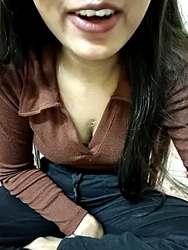 Snapshot of Nupur_69 chatting on February 15, 2025, 11:58 pm Nupur 69 online show from February 15, 2025, 11:58 pm