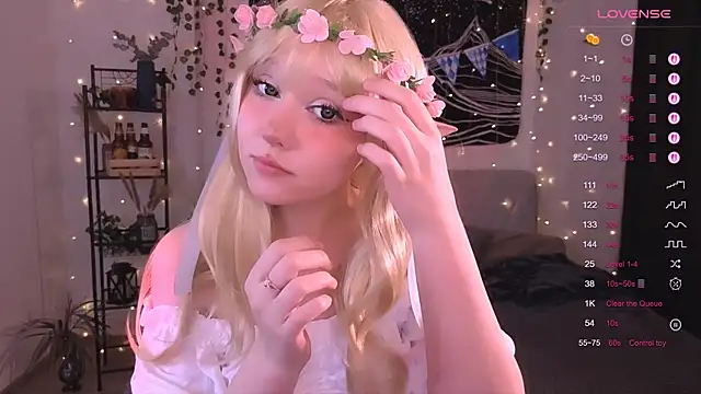 IrmaBell online show from September 24, 2025, 10:05 pm