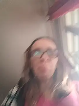 Dettybitch40 online show from November 11, 2025, 2:12 pm