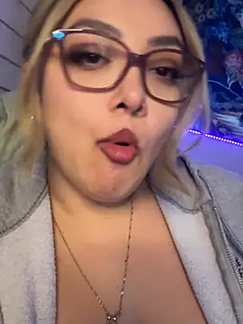 nativepumpkin95 online show from March 2, 2025, 10:05 am