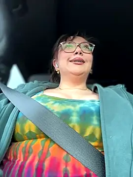 nativepumpkin95 online show from January 5, 2026, 8:12 pm