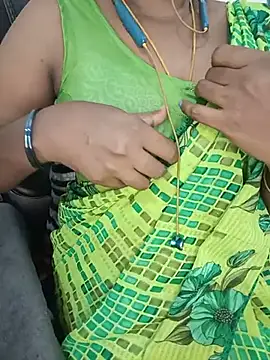 Snapshot of Tamil-hotwife chatting on June 22, 2026, 10:12 am Tamil-hotwife online show from June 22, 2026, 10:12 am