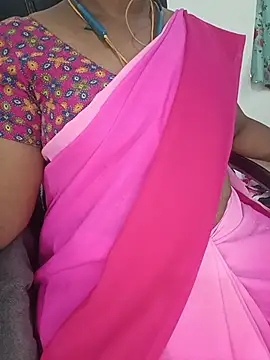 Snapshot of Tamil-hotwife chatting on June 26, 2026, 5:35 am Tamil-hotwife online show from June 26, 2026, 5:35 am