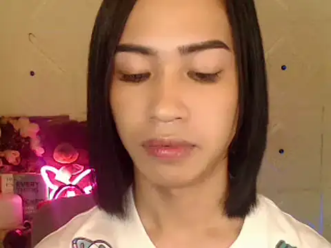 Snapshot of Lemonadexxx chatting on March 7, 2025, 2:34 pm Lemonadexxx online show from March 7, 2025, 2:34 pm