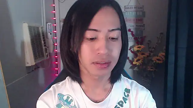 Lemonadexxx online show from December 15, 2025, 5:57 am