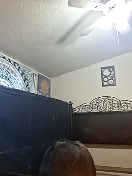 Snapshot of bootiebby chatting on October 24, 2025, 10:42 pm bootiebby online show from October 24, 2025, 10:42 pm