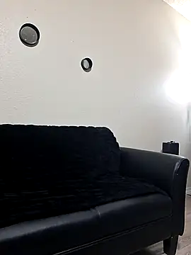 Snapshot of bootiebby chatting on October 19, 2025, 1:03 pm bootiebby online show from October 19, 2025, 1:03 pm