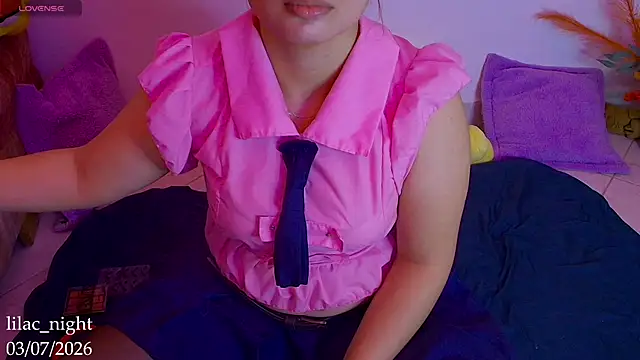 Snapshot of lilac_night33 chatting on July 3, 2026, 4:24 pm lilac night33 online show from July 3, 2026, 4:24 pm