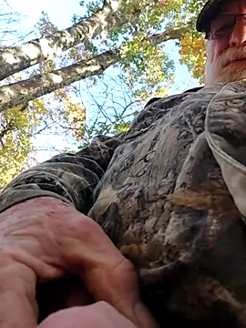 Snapshot of CDforU chatting on October 26, 2025, 8:31 pm CDforU online show from October 26, 2025, 8:31 pm